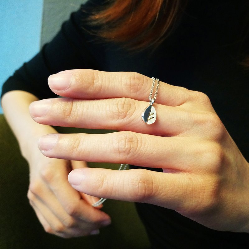 leaf a necklace_叶子a项链 | 925纯银 限量 设计师手作 - 项链 - 银 银色