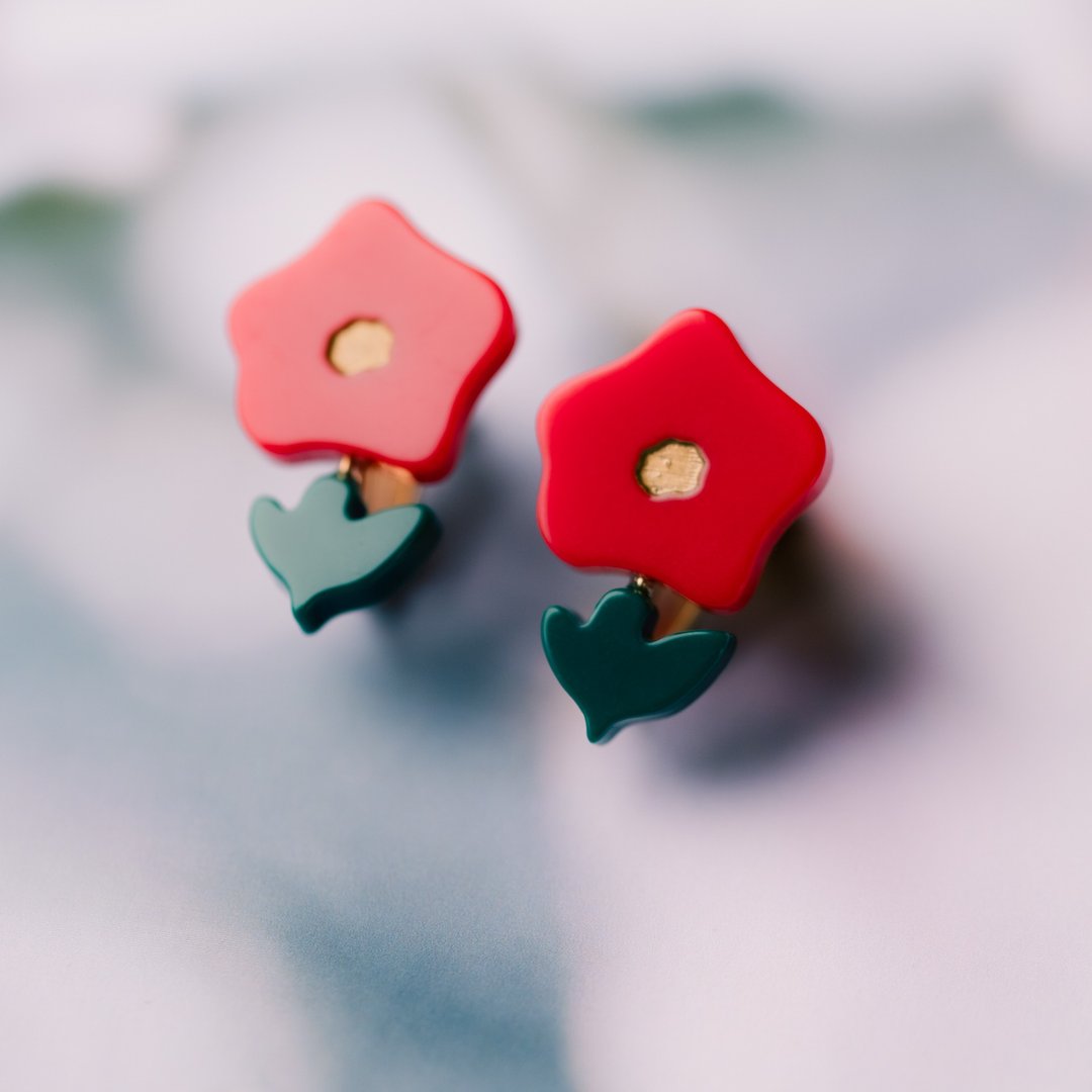Flower 耳针/耳夹 -红色- - 耳环/耳夹 - 压克力 红色