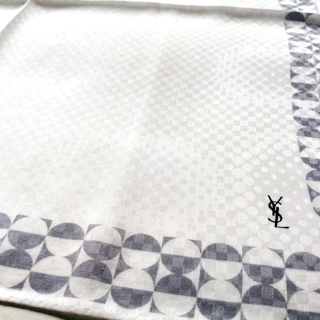 Yves Saint Laurent 古董手帕 几何图案 20.5 x 20.5 英寸 - 丝巾 - 棉 灰色