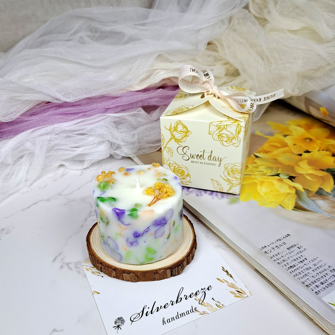 真花香薰蜡烛 干燥花蜡烛 大豆蜡烛 (迷你版) 情人节 母亲节 生日 - 蜡烛/烛台 - 蜡 紫色