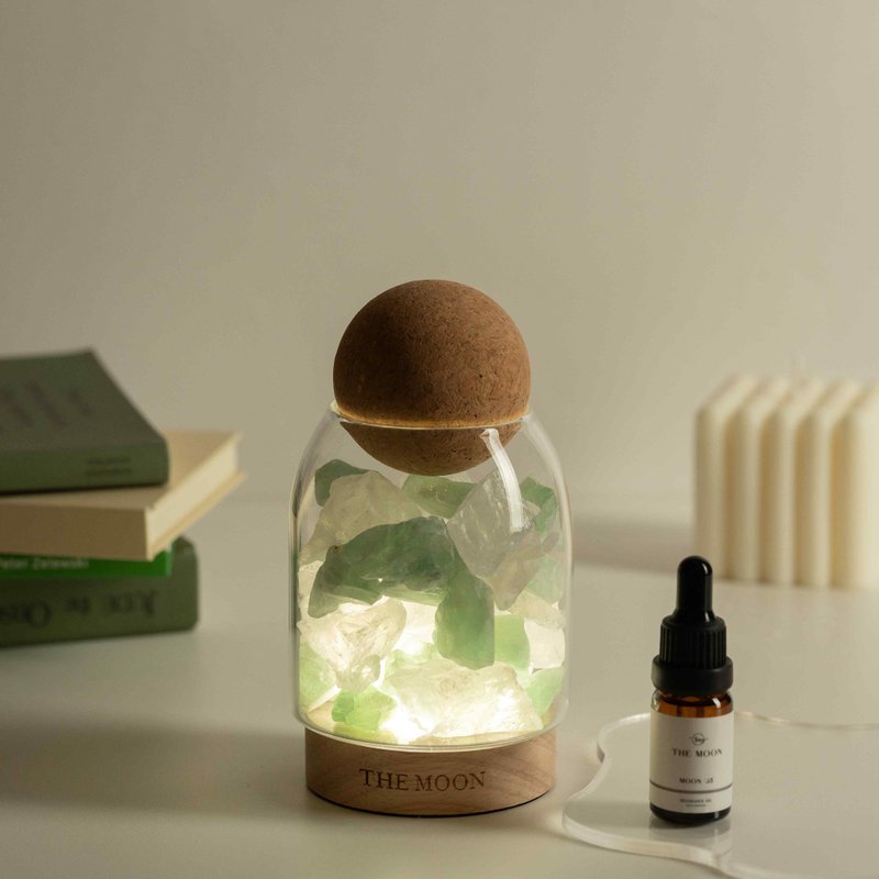 THE MOON 白水晶X绿萤石 // 双色水晶扩香灯 - 香薰/精油/线香 - 水晶 绿色