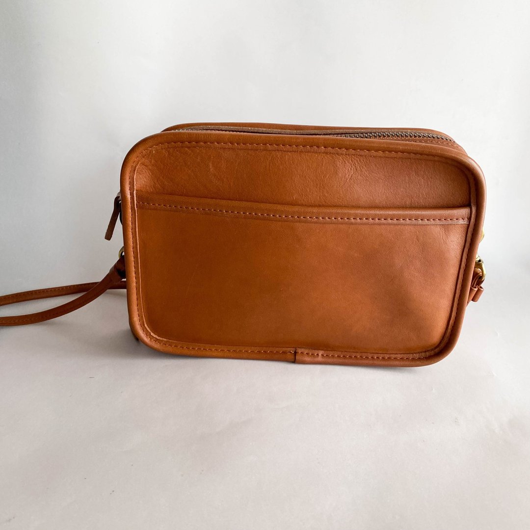 中古Coach│斜背包│侧背包│单肩包│真皮│女友礼物│ Carnival - 侧背包/斜挎包 - 真皮 咖啡色