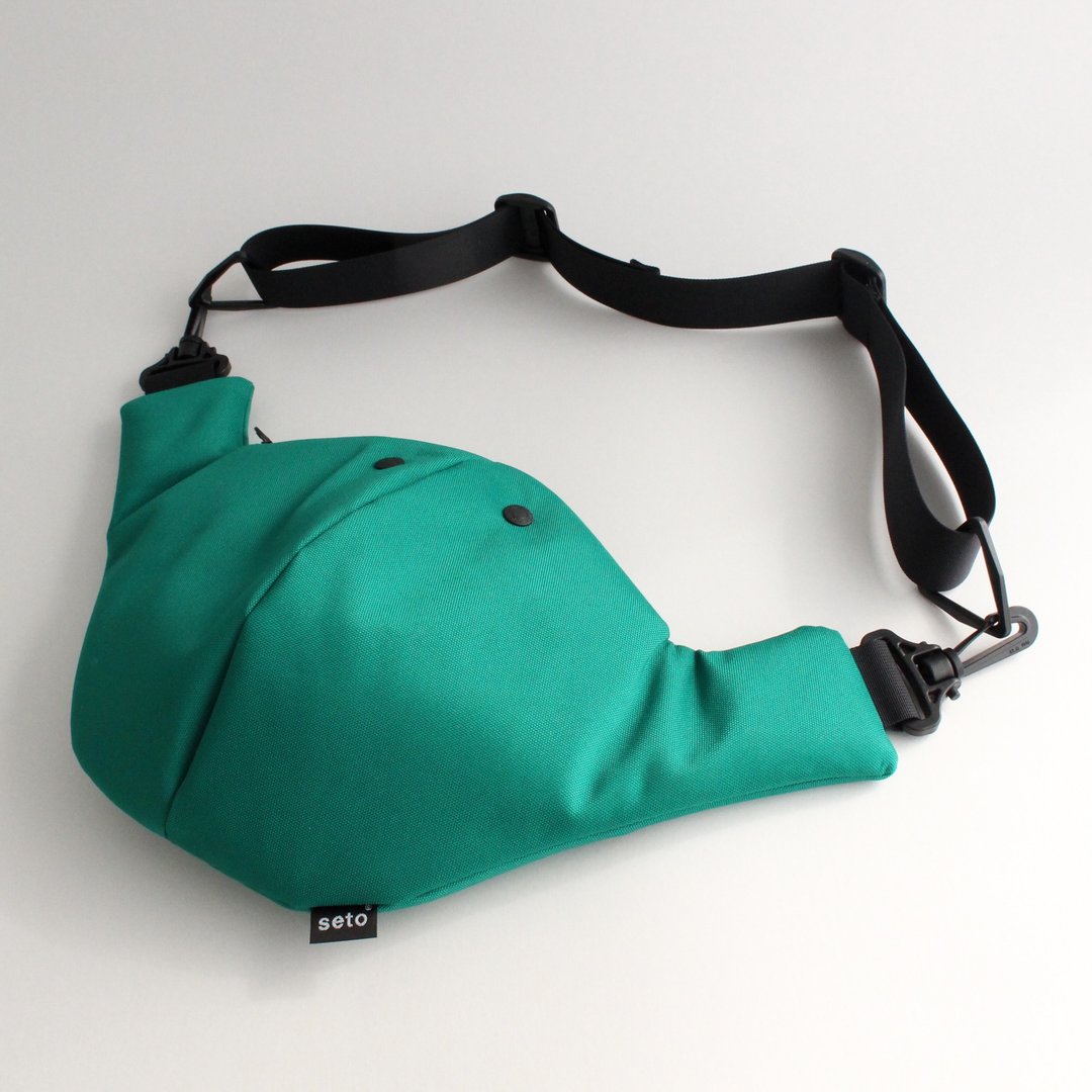 seto / creature bag / Middle / Chu-sagari / Green - 侧背包/斜挎包 - 聚酯纤维 绿色