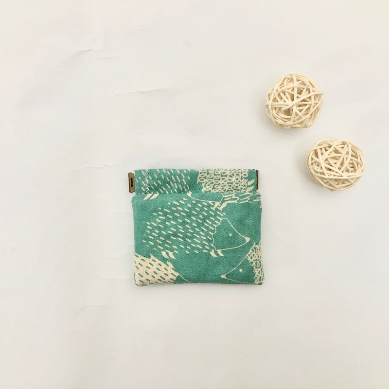 定制化选布-手作Tiffany刺猬零钱包 小包 生日礼物 送礼 - 零钱包 - 棉．麻 多色