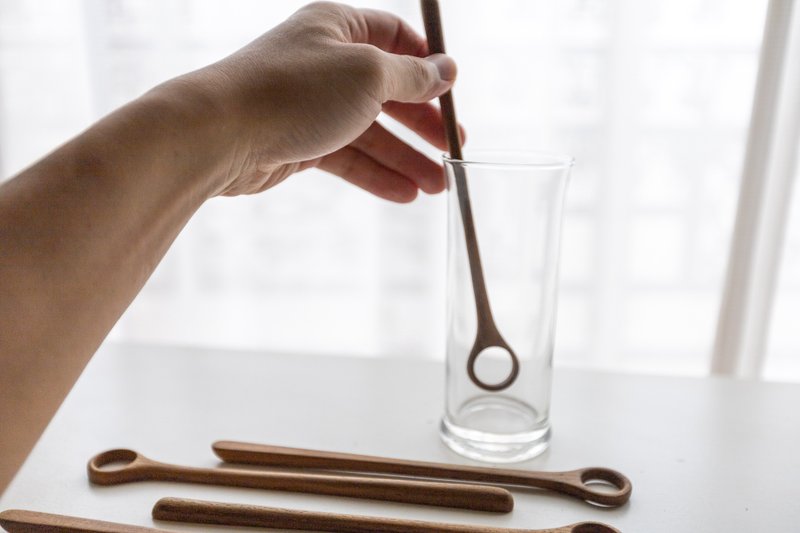 天然柚木中空搅拌汤匙 - 餐刀/叉/匙组合 - 木头 咖啡色