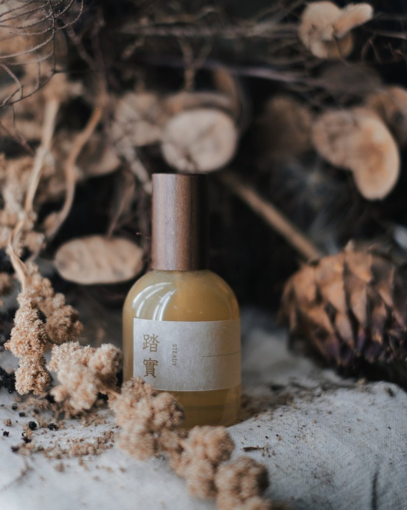 踏实 • 情绪系列 50ml 纯素天然喷雾 - 香薰/精油/线香 - 精油 绿色