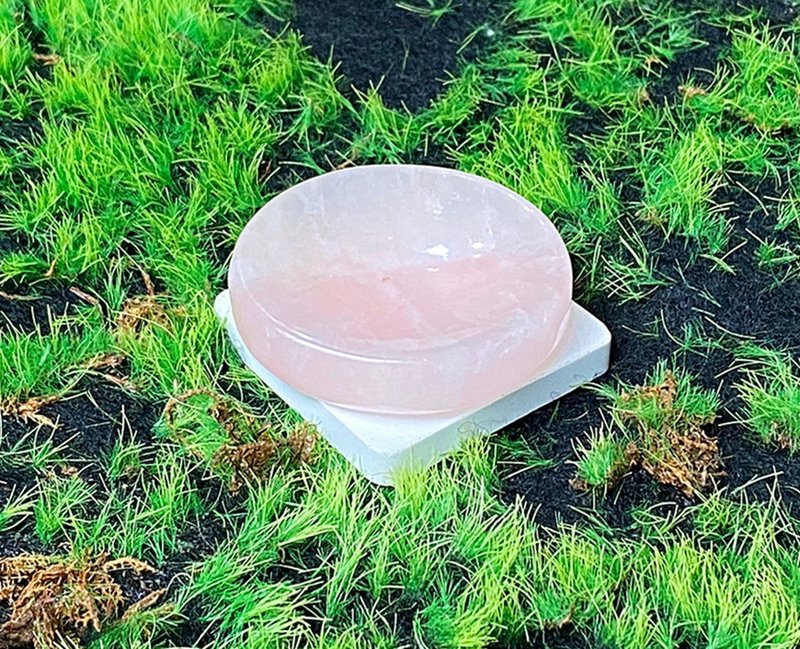 圆圆满满温柔粉粉晶圆盘 旺人缘 旺姻缘 饰品盘  办公室 风水摆件 - 摆饰 - 水晶 粉红色