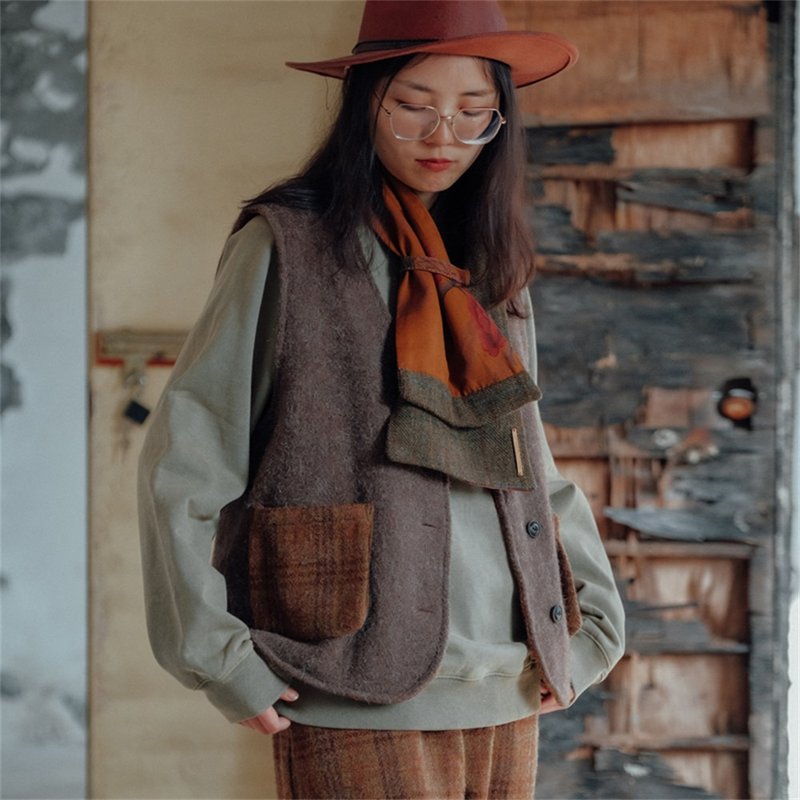 礦土色 復古拼色粗花呢羊毛馬甲 工裝馬夾 - 女装休闲/机能外套 - 羊毛 卡其色