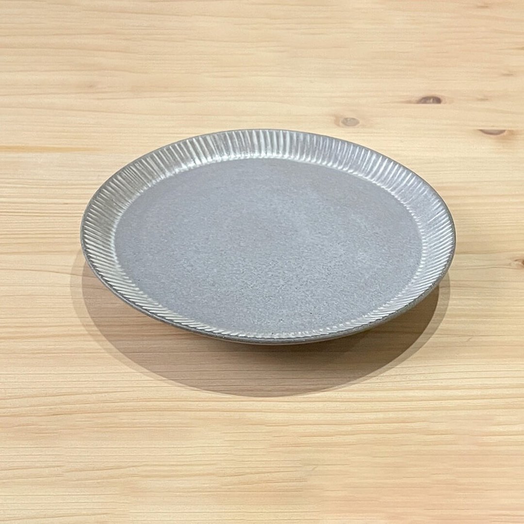 Koishiwara-yaki rimmed flying plane 5 dish, 15cm, white mat, flat plate, servin - 盘子/餐盘/盘架 - 陶 灰色