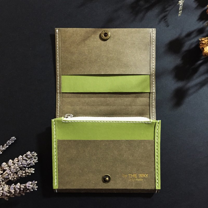 中夹 - 可水洗牛皮纸 、水洗纸、纸皮革 军绿/苹果绿双色拼接 - 皮夹/钱包 - 纸 绿色