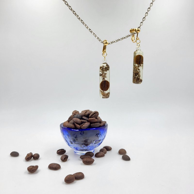 原创手作设计 / 咖啡豆耳环 - 耳环/耳夹 - 树脂 咖啡色