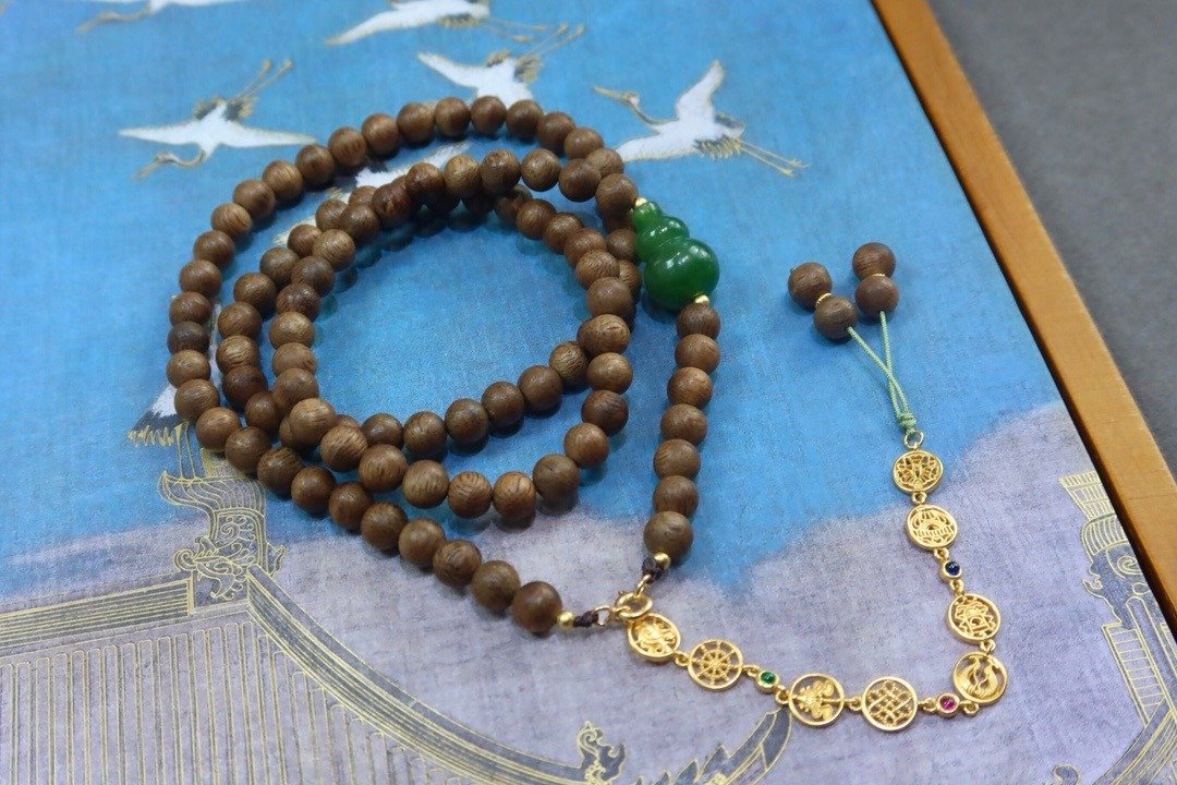 6mm天然加里曼丹沈香珠沉香珠 碧玉葫芦设计多圈手串手持fs - 手链/手环 - 木头 咖啡色