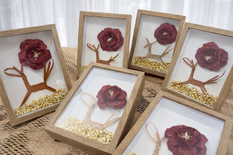 马上。有钱花 手作画框 - 墙贴/壁贴 - 植物．花 金色