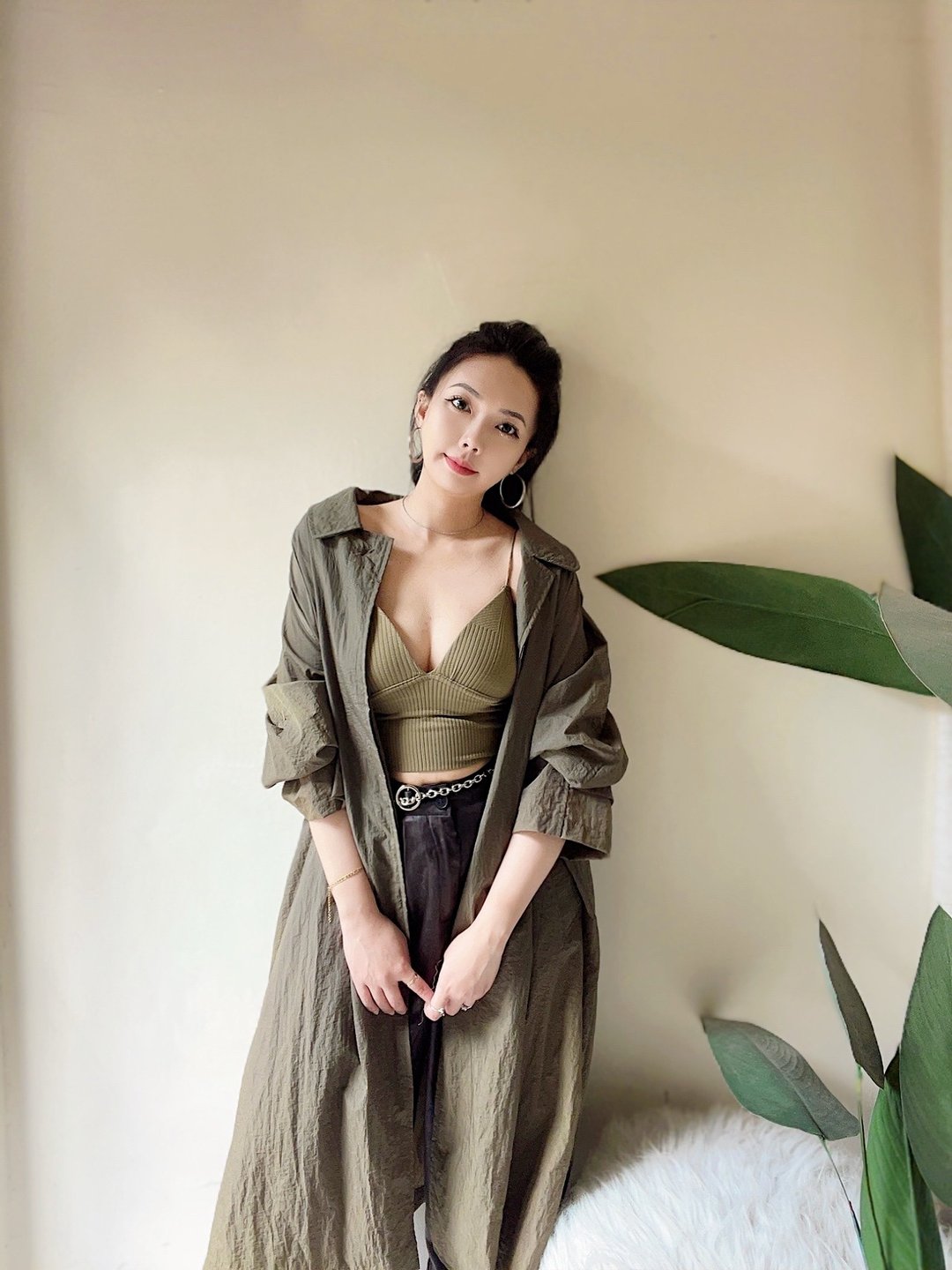 军绿抓皱素面宽松排扣 古董极薄质风衣外套 dustcoat jacket - 女装休闲/机能外套 - 聚酯纤维 绿色