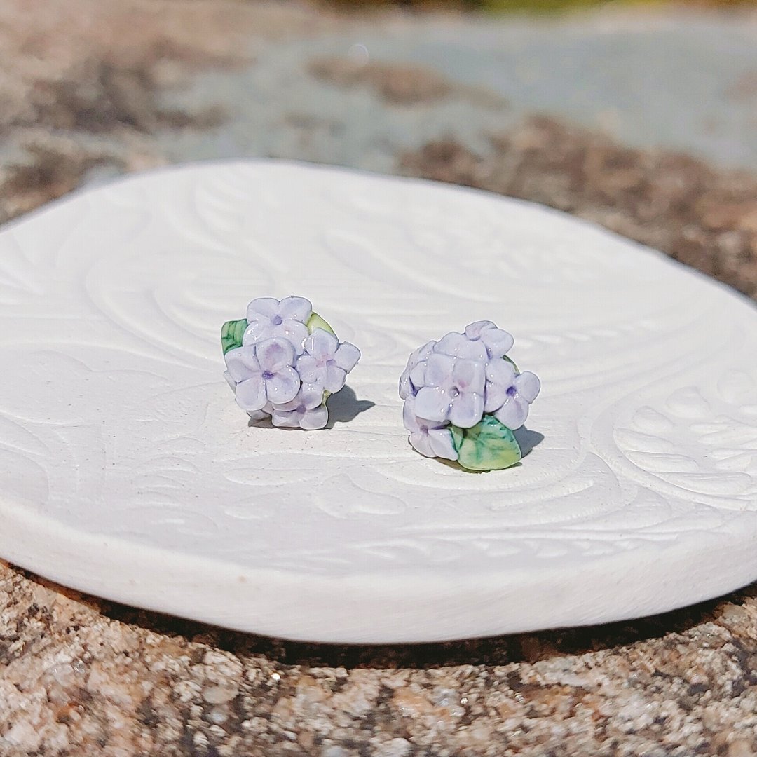 【花语系列】绣球花耳环 • Elegance //925纯银 - 耳环/耳夹 - 瓷 紫色