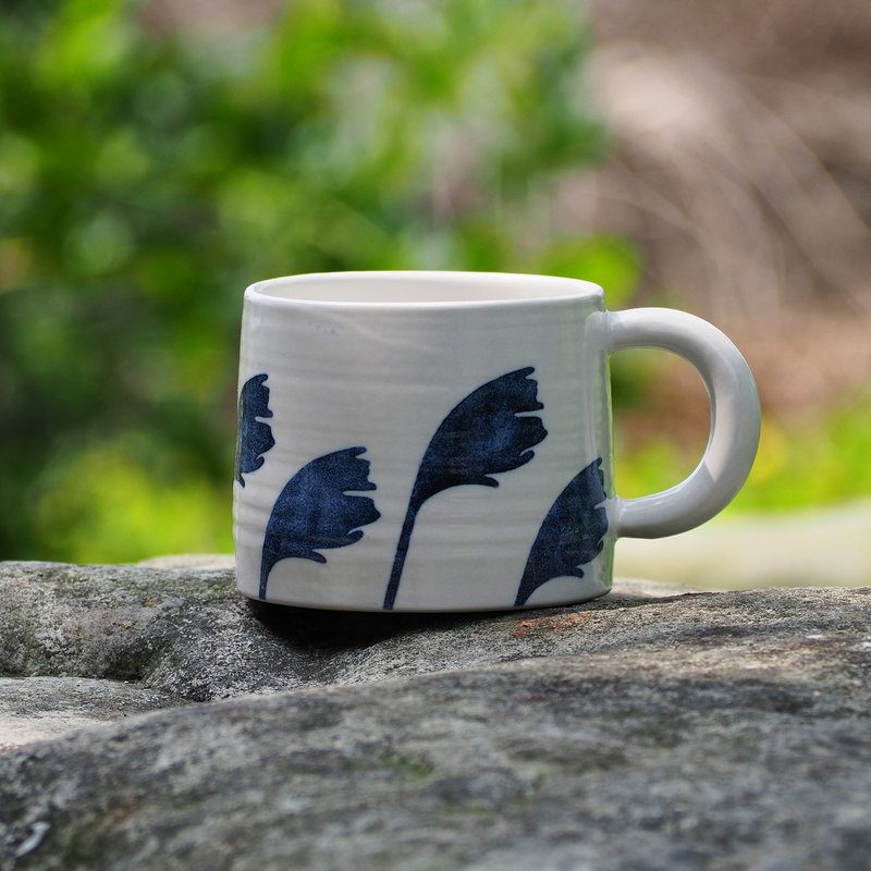 小山形杯 420ml 【生命力】芦苇花 - 咖啡杯/马克杯 - 瓷 白色