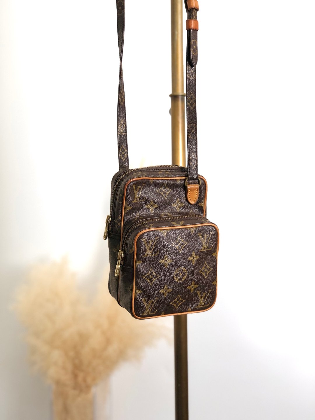[日本直送品牌二手包] LOUIS VUITTON Monogram 肩背包棕迷你 Amazon PVC 皮革 复古 zzavyh - 侧背包/斜挎包 - 防水材质 咖啡色