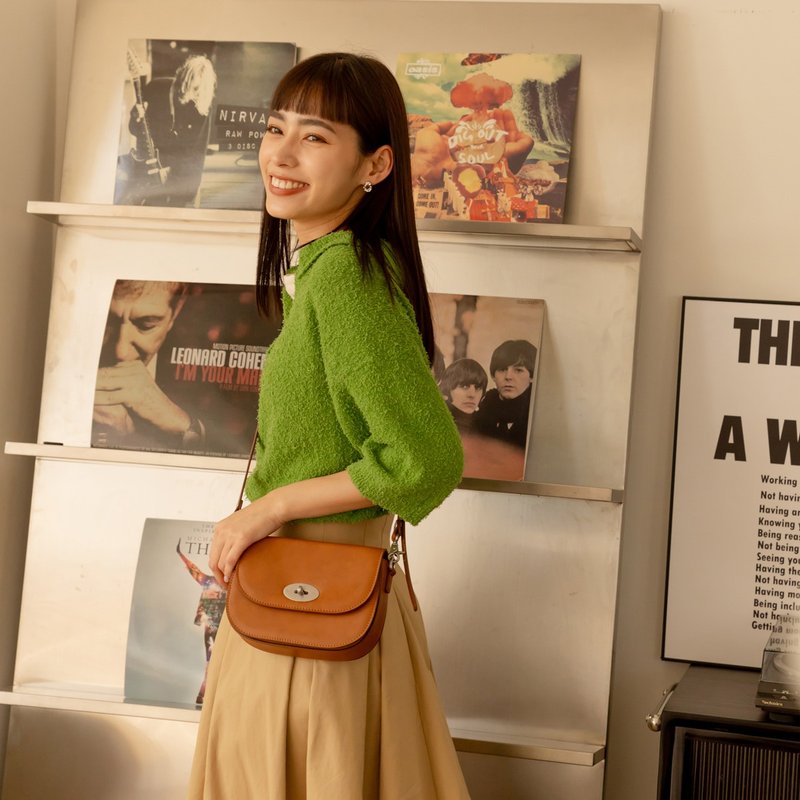 转锁半圆肩背包 - 侧背包/斜挎包 - 真皮 