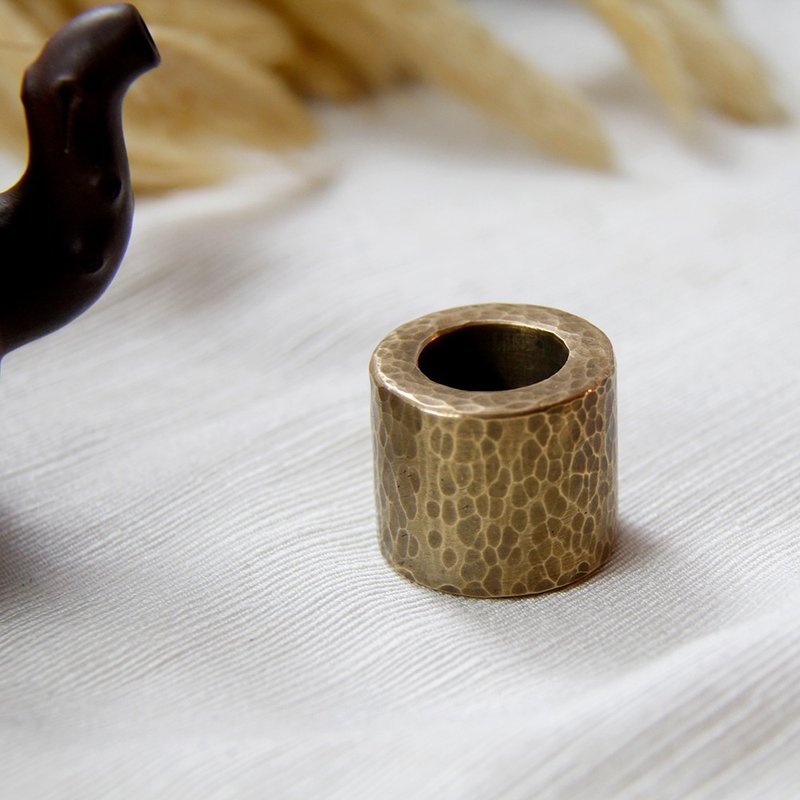 复古色锻敲黄铜盖置 - 茶具/茶杯 - 铜/黄铜 卡其色