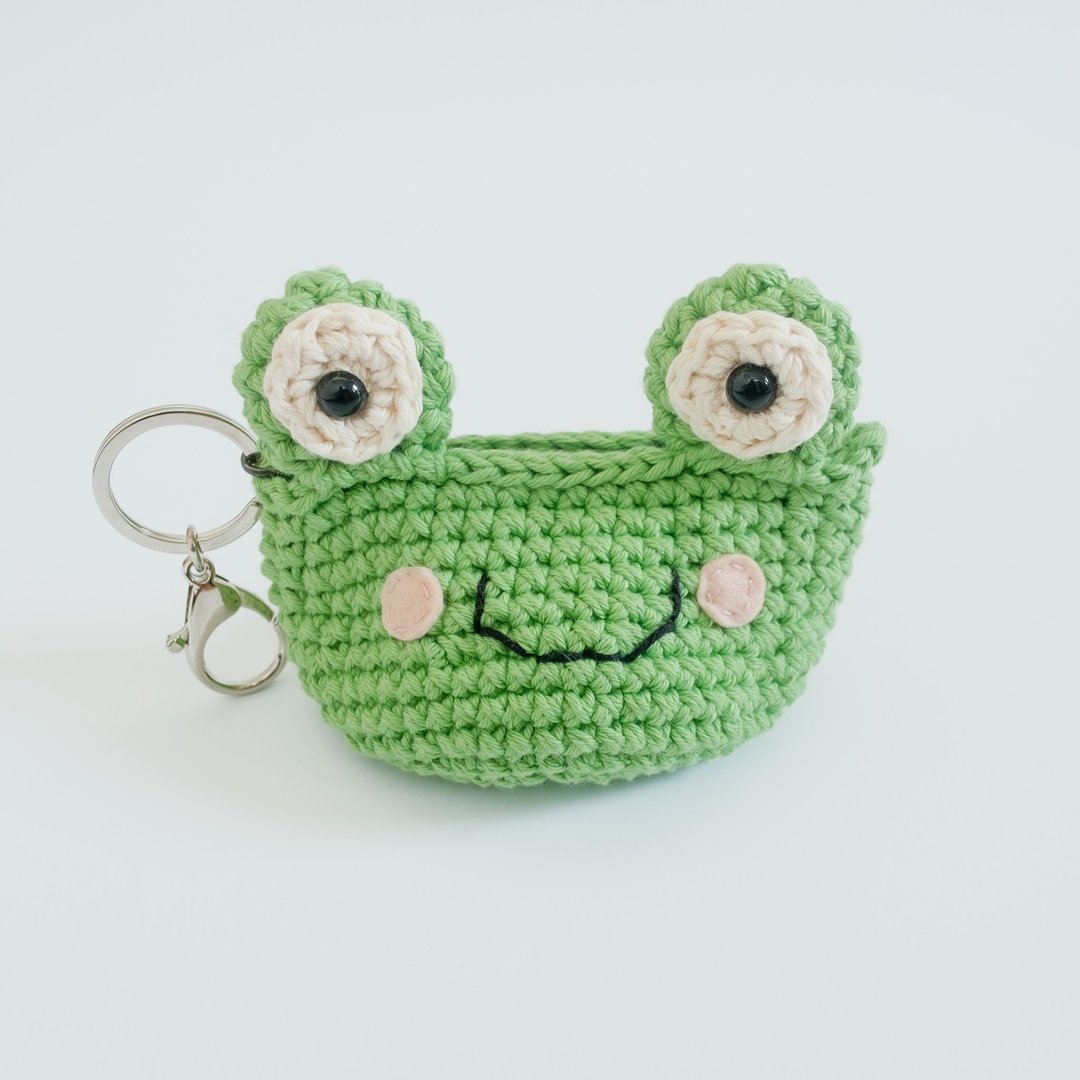 Crochet Coin Purse | The FROG | Coin Pouch, Crochet, Cutebag - 零钱包 - 棉．麻 绿色