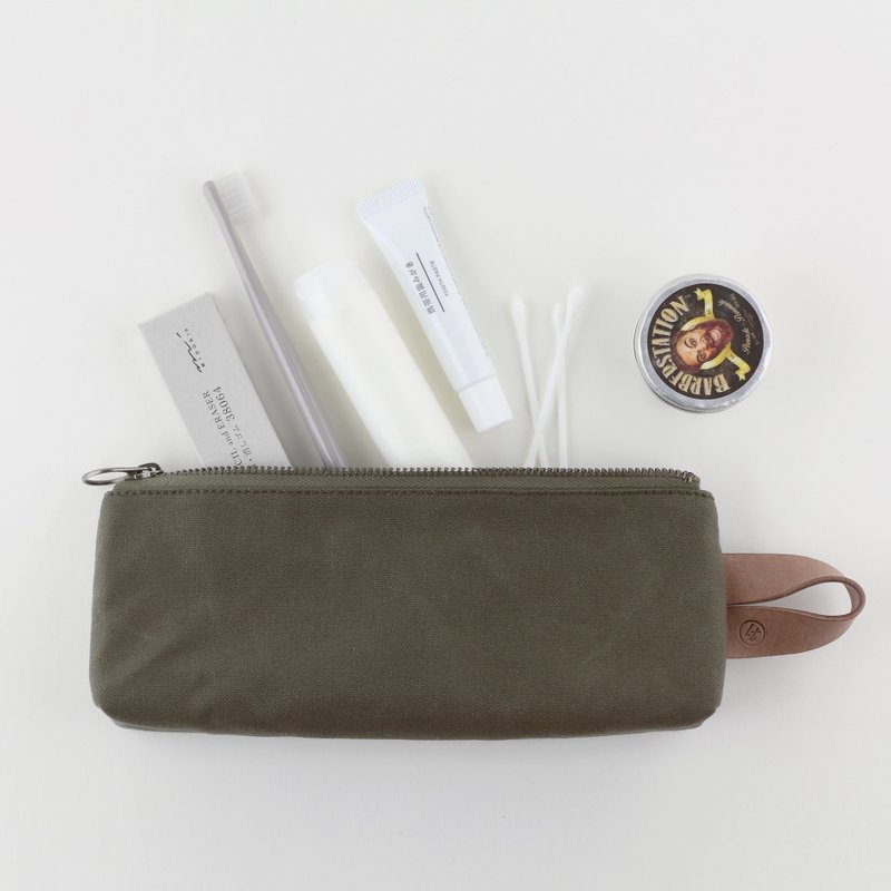 收纳包 / 笔袋 / 化妆包 -- 橄榄绿 - 铅笔盒/笔袋 - 棉．麻 绿色