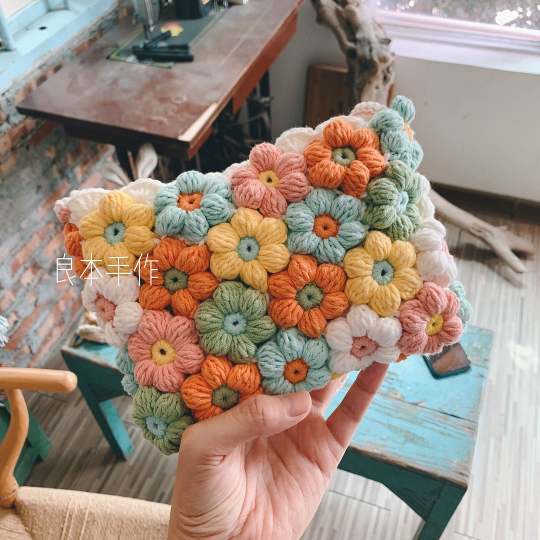 美式田园风泡芙花包包坐垫斜跨包 花花包 春夏包材料包 DIY毛线包 - 编织/刺绣/羊毛毡/裁缝 - 棉 
