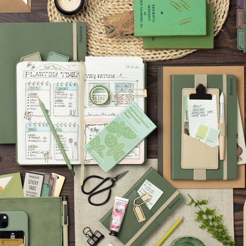 Bookaroo莫兰迪草绿纯色系文具 A6/A5/B5笔记本收纳袋笔袋圆珠笔 - 笔记本/手帐 - 其他材质 