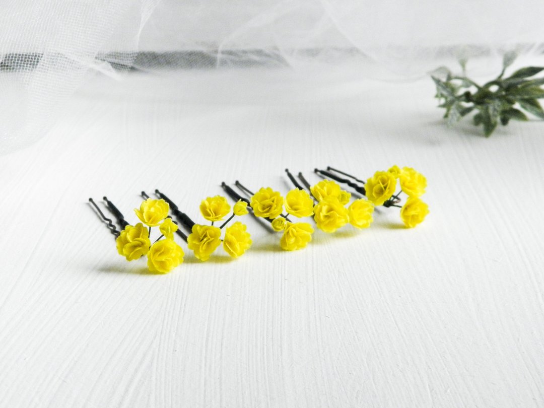 Yellow flowers hair pins Babys breath headpiece Floral wedding hair piece - 发饰 - 其他材质 黄色