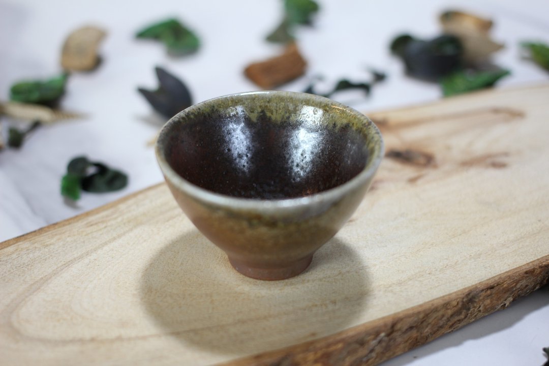 【送礼好物】40ml 柴烧 天然落灰 茶杯 莺歌名家叶敏祥作 - 茶具/茶杯 - 瓷 