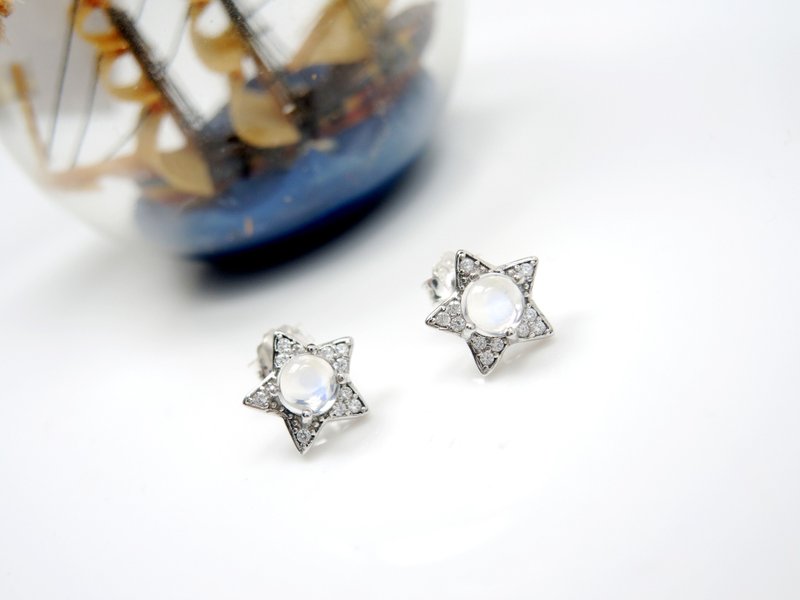 星光-精致典雅顶级斯里兰卡月光石925纯银耳环 - 耳环/耳夹 - 宝石 蓝色