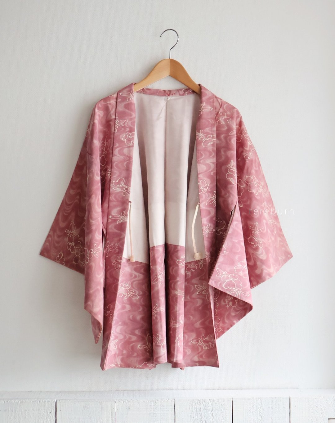 日本制和风印花粉红色薄款古着羽织和服外套 - 女装休闲/机能外套 - 聚酯纤维 粉红色
