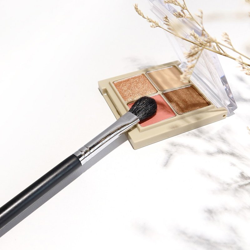 531圆眼影刷 打底 鼻影 提亮 - 彩妆刷具/镜子/梳子 - 羊毛 