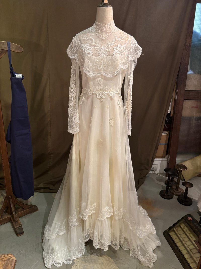 60s 古董刺绣蕾丝复古婚纱 - 晚装/礼服 - 棉．麻 白色