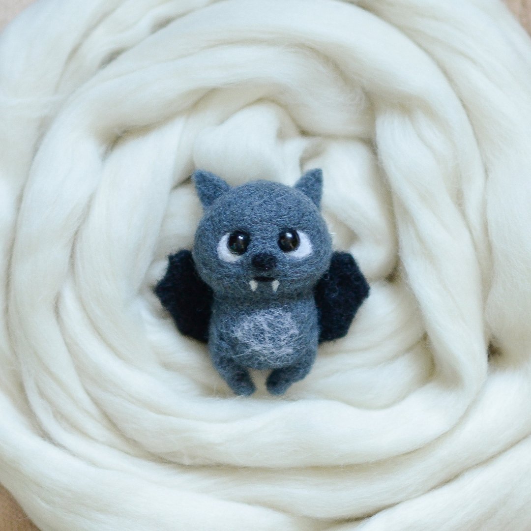Diy craft bat brooch, felting pattern PDF, Felting instructions, Bat ornament st - 手工艺教程/工具书 - 其他材质 