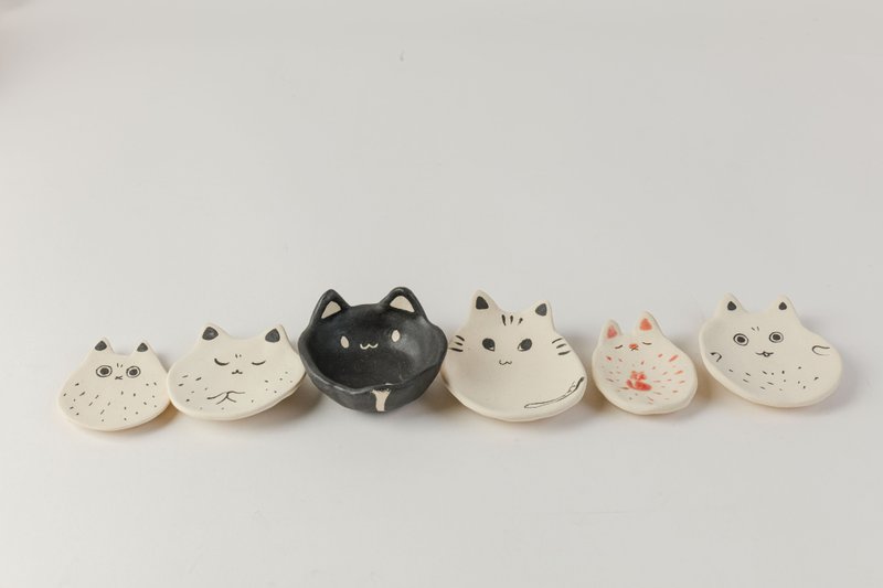 猫盘系列第3弹—猫猫排排躺 - 摆饰 - 陶 白色