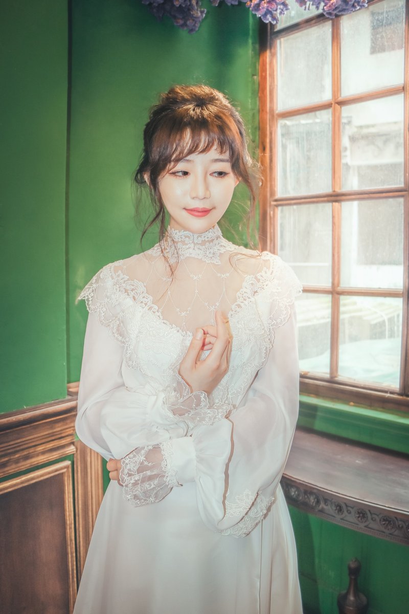 (售出)CreamyWhite 1970-80s 古董婚纱_长袖束袖小斗篷 - 晚装/礼服 - 其他材质 白色