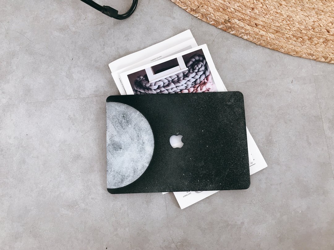 手喷月球防摔皮革电脑殻 MacBook Case - 电脑包 - 人造皮革 