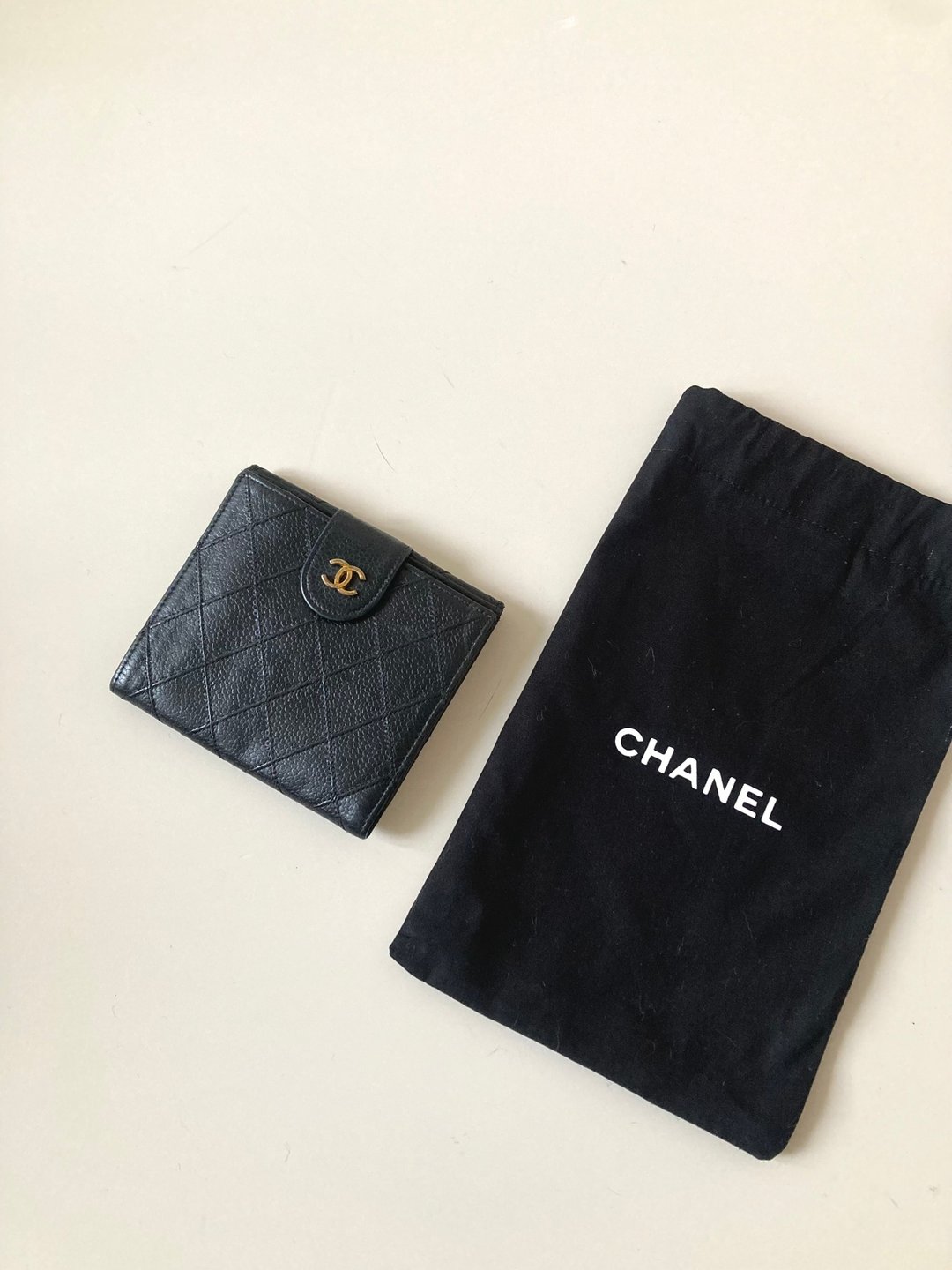 【LA LUNE】中古二手Chanel双面鱼子酱黑色短钱夹小银包零钱手袋 - 皮夹/钱包 - 真皮 黑色