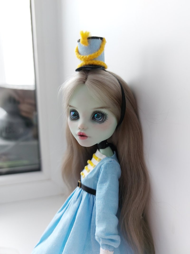 OOAK monster high custom doll. Frankie Stein repaint / reroot. Free shipping - 玩偶/公仔 - 塑料 蓝色