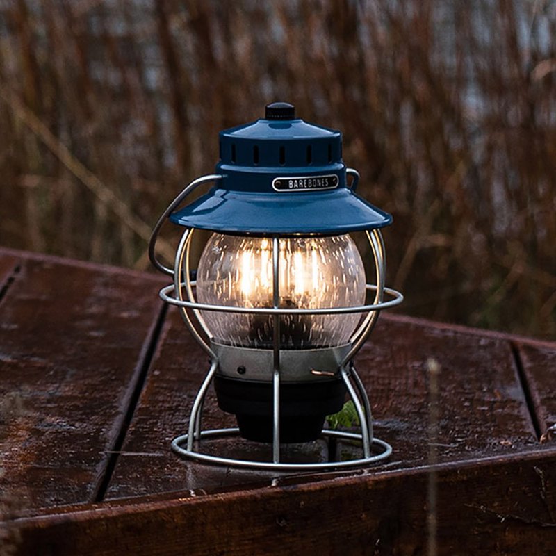 【新色】Barebones 手提铁路复古营灯 Railroad Lantern - 露营用品 - 其他金属 白色