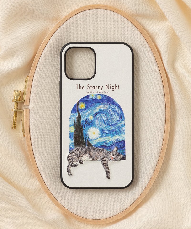 立體刺繡手機殼 iPhone 12/12pro PBAT PU合成皮革 猫咪x星夜 - 手机壳/手机套 - 聚酯纤维 多色