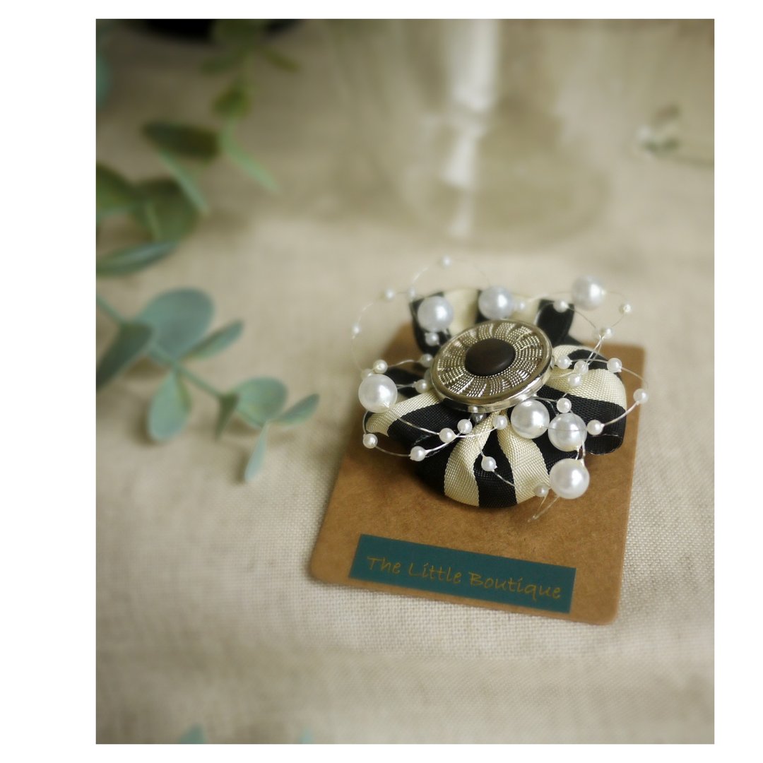 非典型女子 - 银 | 胸花发饰 | brooch & hair clip | two-way - 胸针 - 其他材质 多色