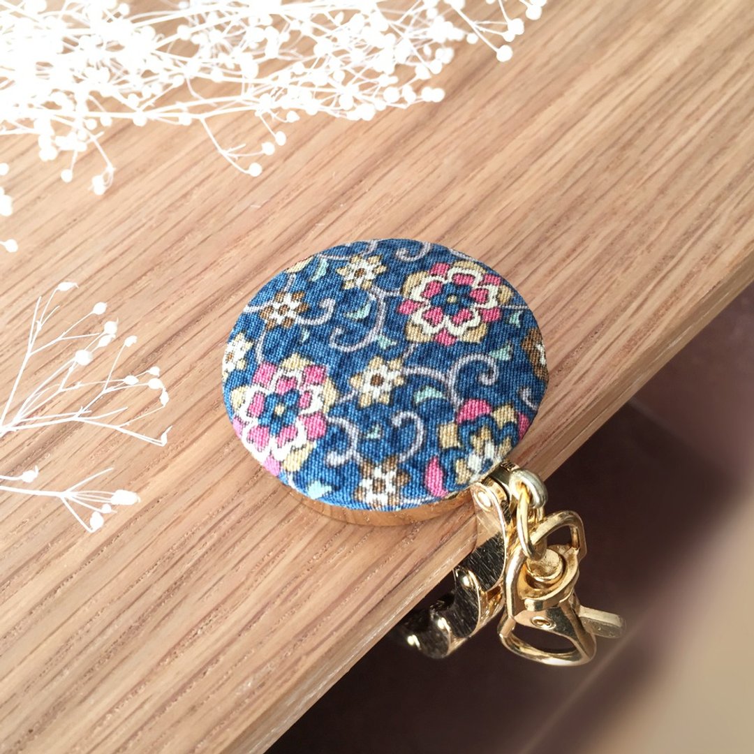 Bag hanger with Japanese Traditional Pattern, Kimono - arabesque - 吊饰 - 其他材质 蓝色