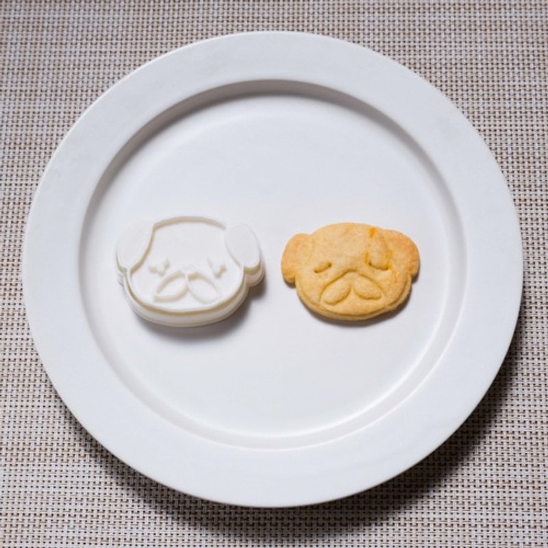 Pug with a troubled face (cookie cutter / cookie type) - 厨房用具 - 木头 