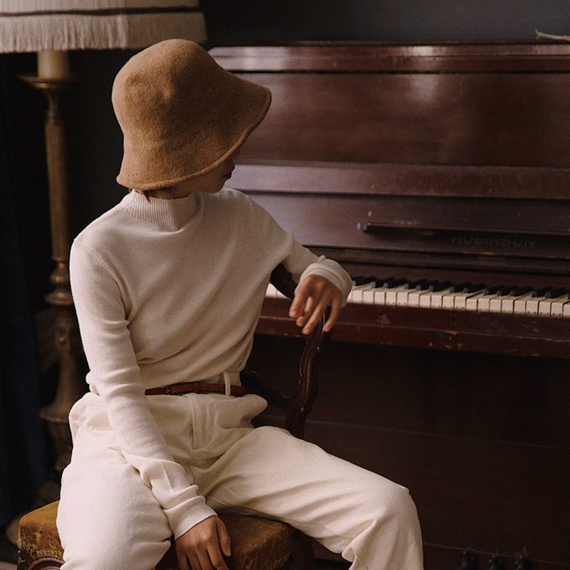 限量 暖暖金駝色 素面漁夫帽子 100%綿羊毛 秋冬款日式風手作禮物 - 帽子 - 羊毛 金色