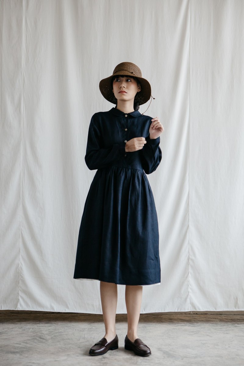 Makers Classic Dress in Navy - 洋装/连衣裙 - 棉．麻 蓝色