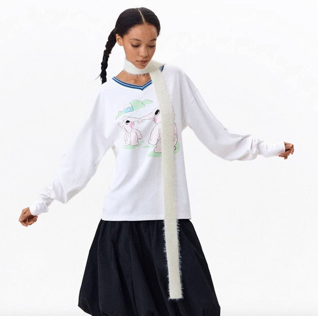 小象友好 蓝色条纹V领收袖打底上衣 - 女装上衣 - 其他材质 白色