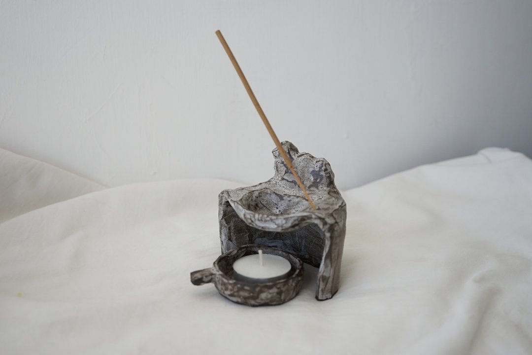 陶瓷哑面米黑色精油座 塞拉利昂香氛座 线香座 (8.5cm x 9cm) - 花瓶/陶器 - 瓷 黑色