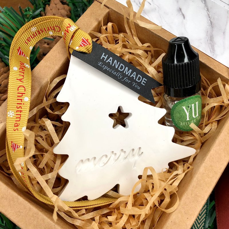 圣诞限定-手工精致大理石纹香砖礼盒-圣诞树香砖挂牌 含香氛 - 摆饰 - 其他材质 白色