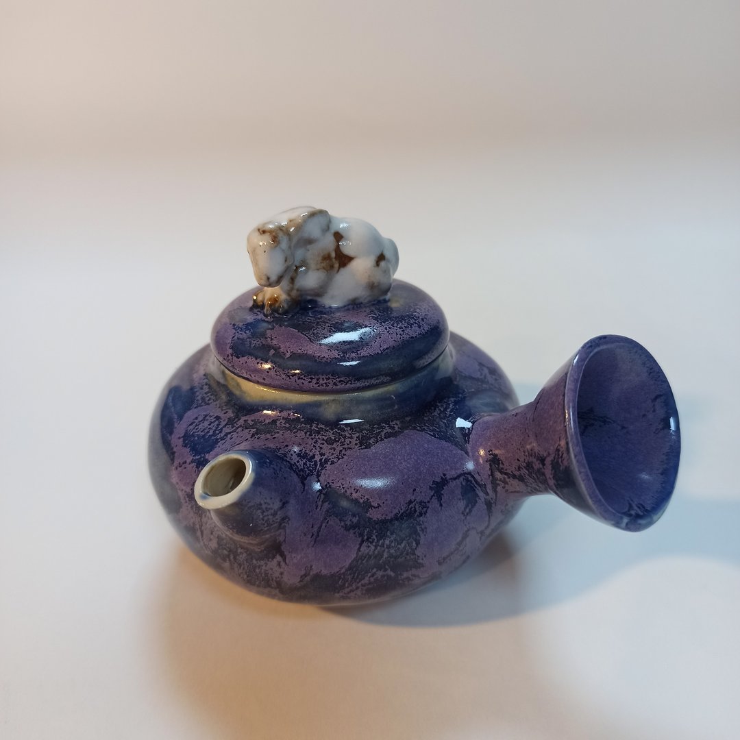 兔子壶钮手拉胚侧把壶急须 - 茶具/茶杯 - 瓷 多色